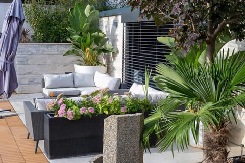 Luxury Villa Experience in Center of Zadar with heated pool and Jacuzzi Villa in Zadar