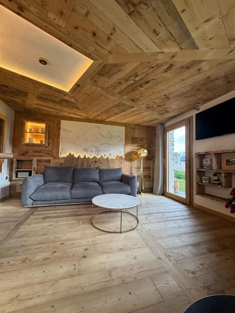 Chalet Braconnier Appartement Cervin Apartment in Montvalezan