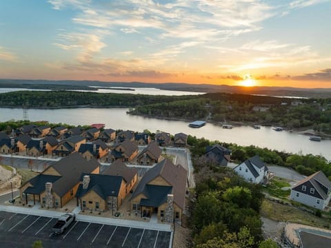 Antler Ridge House in Branson