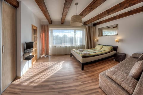 Photo of the whole room
