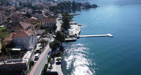 Tetka Apartments Apartment hotel in Dobrota