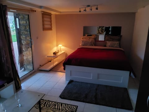 Pretyroom p Vacation rental in Île-de-France