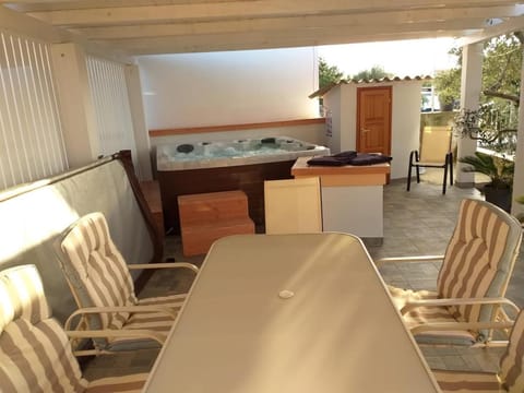 Mediterranean paradise on the island of Sestrunj House in Zadar County