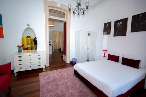 Bed, Photo of the whole room, Bedroom, wardrobe