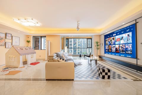 TV and multimedia, Living room, Evening entertainment