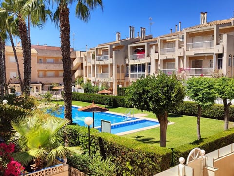 Garden, Swimming pool