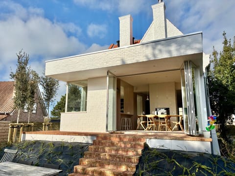 Villa Grinch Villa in De Panne