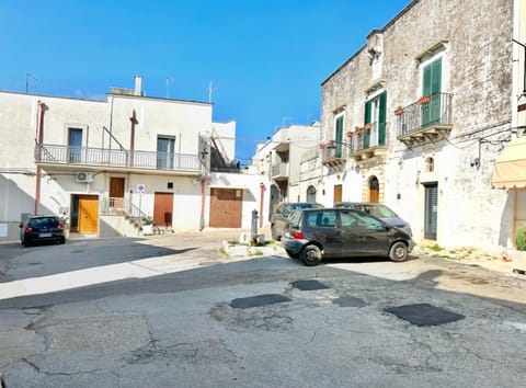 Suite & Spa La Petra House in Ceglie Messapica