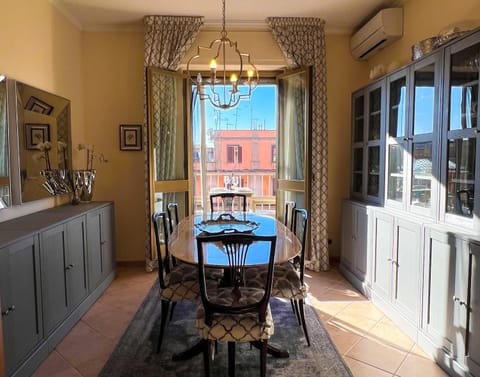 View (from property/room), Balcony/Terrace, Seating area, Dining area
