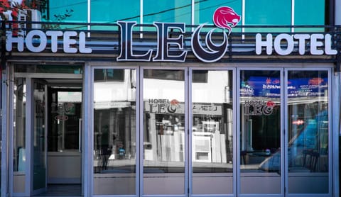 Property logo or sign