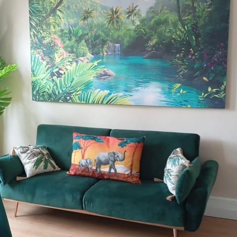 Living room, Decorative detail