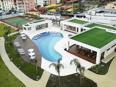 Day, Garden, Garden view, Swimming pool, Swimming pool, sunbed