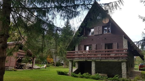 Property building, Natural landscape, Garden, Garden view