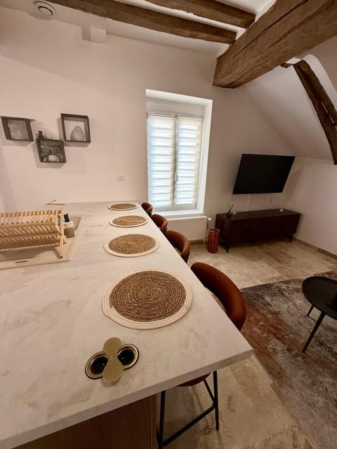 Duplex Art & Détente Centre ville Apartment in Bourgogne-Franche-Comté
