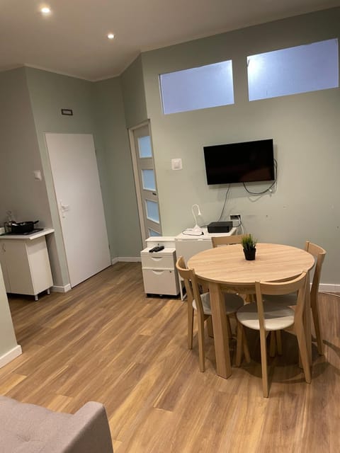 Communal lounge/ TV room, TV and multimedia