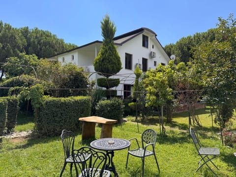 Property building, Spring, Natural landscape, Garden, Garden, Garden view