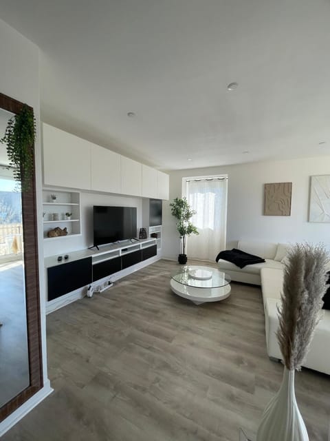 Élégance et confort-vue sur la cathédrale - Parking Apartment in Chartres