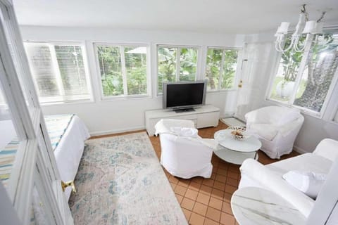 Miami Pool Cottage House in El Portal