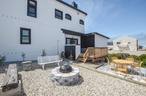 Property building, BBQ facilities