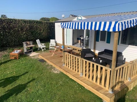 Mobilhom 143 Campground/
RV Resort in Normandy