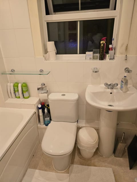 Room away from home Bed and Breakfast in Reading