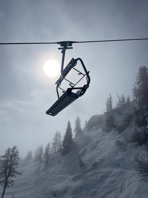 Winter, Skiing