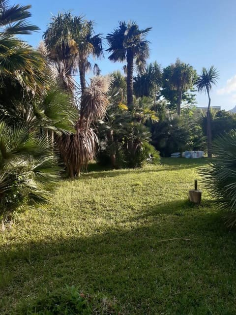 Casa Silvana 2 Casa con giardino by ItaliaHost Apartment in Capri