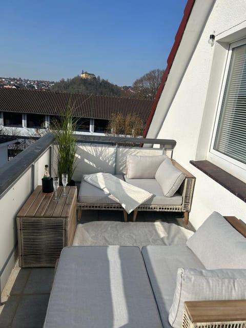 Natural landscape, View (from property/room), Balcony/Terrace, Seating area