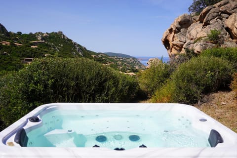Hot Tub, Sea view, Swimming pool