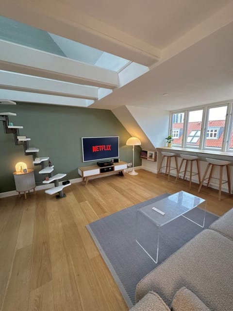 TV and multimedia, Living room