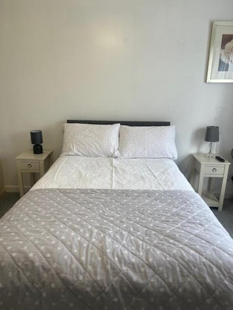 House of Nico Vacation rental in Corby