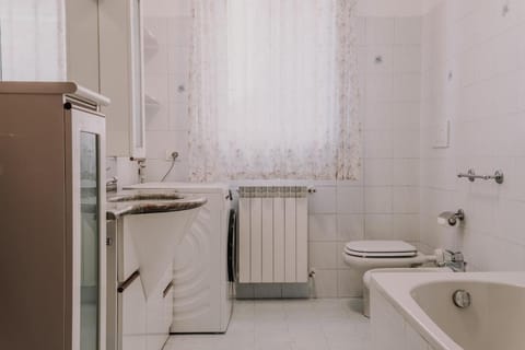 Casa Serena San Siro Free Garage &Wi-Fi Apartment in Milan