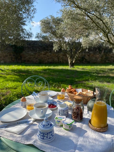 Garden view, Continental breakfast