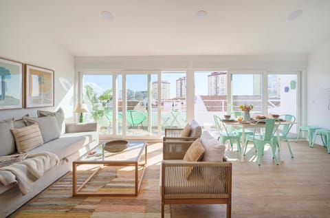 Balcony/Terrace, Seating area, Dining area