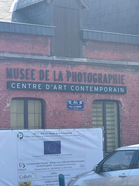 Suite 06 Apartment in Charleroi