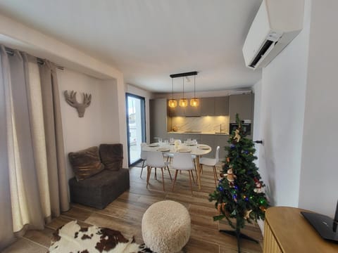 Appartement Montgenèvre avec terrasse, wifi et parking - FR-1-266-249 Apartment in Montgenèvre