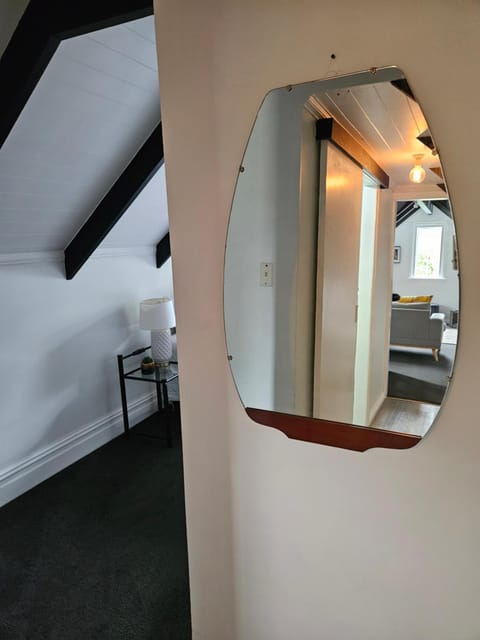 The Loft Guesthouse NZ House in Whangārei