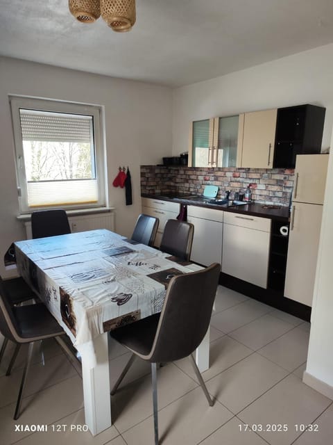 Kitchen or kitchenette, Dining area, dishwasher, oven, stove