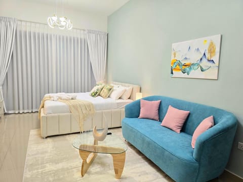 Bed, Living room, Bedroom