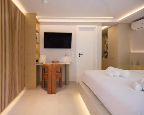 TV and multimedia, Photo of the whole room