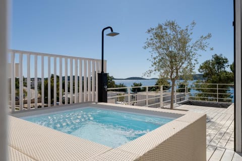 Patio, Day, Natural landscape, View (from property/room), Balcony/Terrace, Pool view, Swimming pool