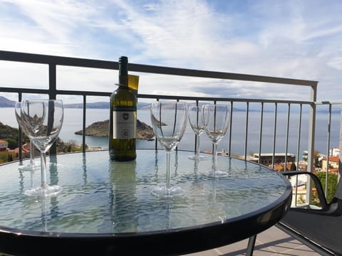View (from property/room), Balcony/Terrace