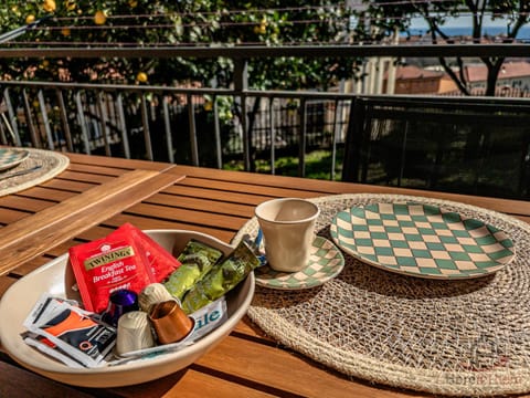 Day, Balcony/Terrace