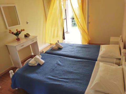 Firefly Studios Christos 14 Apartment in Moraitika