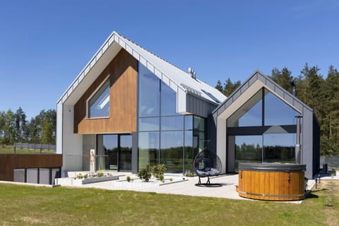 Property building, Garden, View (from property/room), Garden view