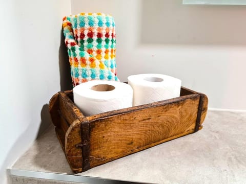 The Old Brewery - Stylish Stay in Heart of City Apartment in Salisbury