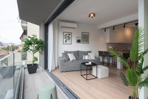 Balcony/Terrace, Living room, Seating area, air conditioner