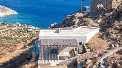 Property building, Day, Natural landscape, Bird's eye view, Beach, Sea view