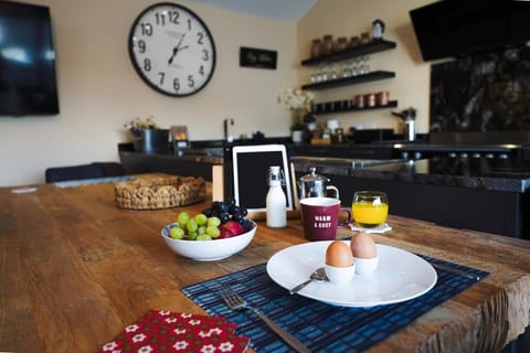 Walk Lane Chic 1bed , Luxury Kitchen Area , Parking , WiFi Apartment in Humberston