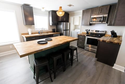 dishwasher, oven, stove, kitchen